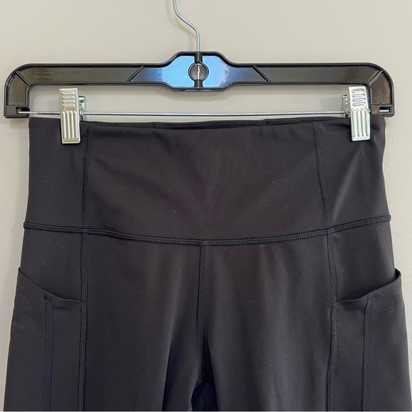 ATHLETA Ultimate Stash Capri Pant Leggings in Black, size S - Picture 6 of 9
